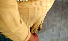 Nena Desi recibe una follada ruda por detrás en la azotea
