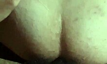 Homo man deelt zijn anale ervaring met een stier in zelfgemaakte video