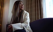 Японска съпруга се чука от приятеля си в домашно видео